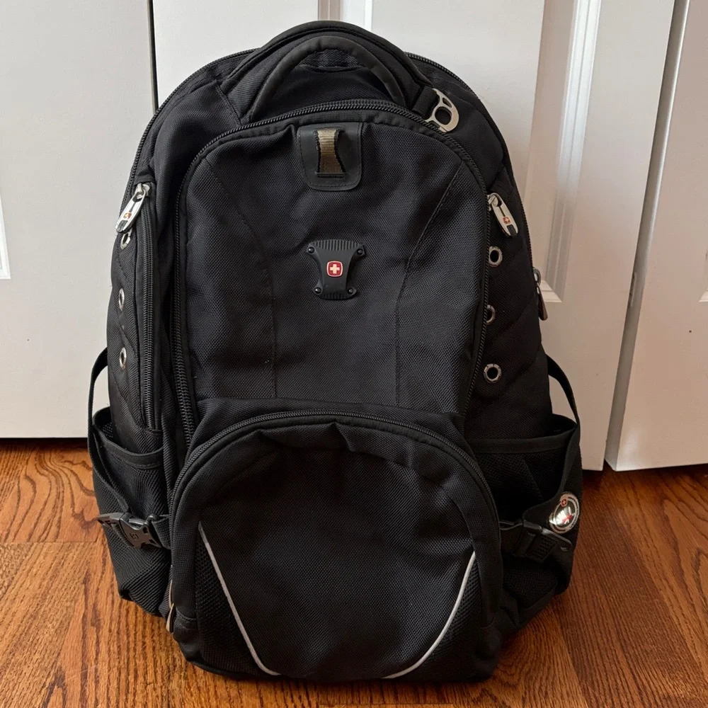 SWISS GEAR Laptop Backpack Airflow Multi Pocket Scan Smart Travel Heavy Duty - Picture 2 of 3